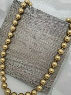 Gold faux knotted Pearl Necklace - Women Jewelry